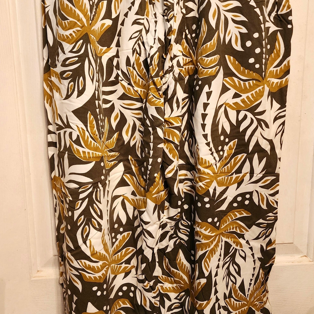 Old Navy Playa Wide Leg Pants with Tropical Print  Size L